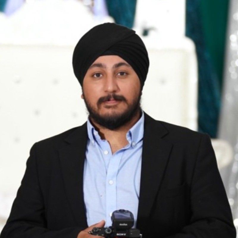 Portrait of Daanish Arora, COO at SkyAcres
